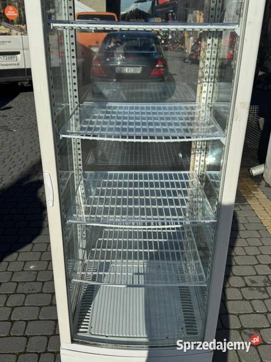 Sprzedam witryne chłodniczą stalgast wolnostojące Opole sprzedam