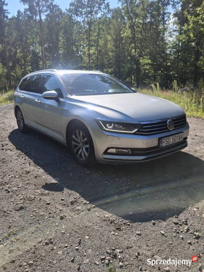 Vw Passat B8 elektrycznie ustawiane fotele Samochody osobowe Drezdenko