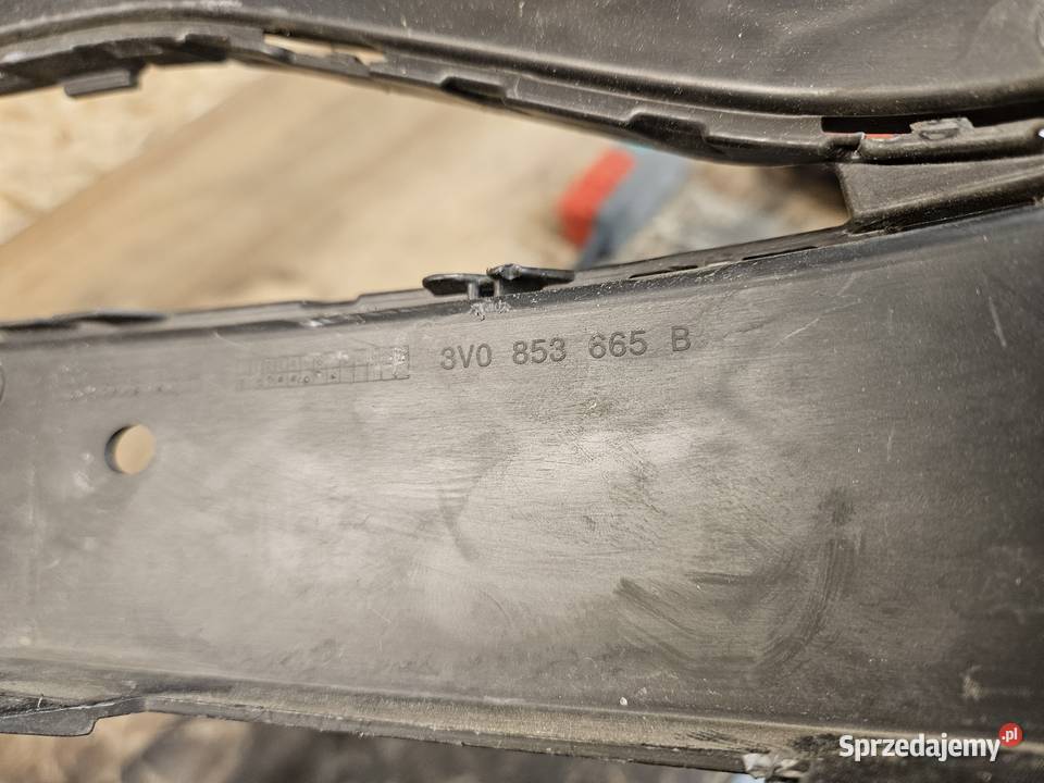 SKODA SUPERB III 3 LIFT KRATKA PRAWA PRZÓD Międzychód