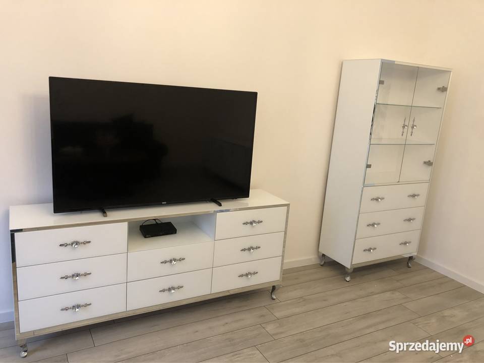 Komoda RTV biała lustrzana z lustra okazja Kępno sprzedam