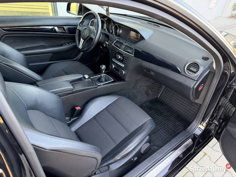 MercedesBenz C180 Coup 2012r polift łódzkie Łódź