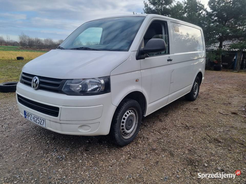 Transporter T5 poj 1986 102 Klima niski przebieg Napęd przednia oś