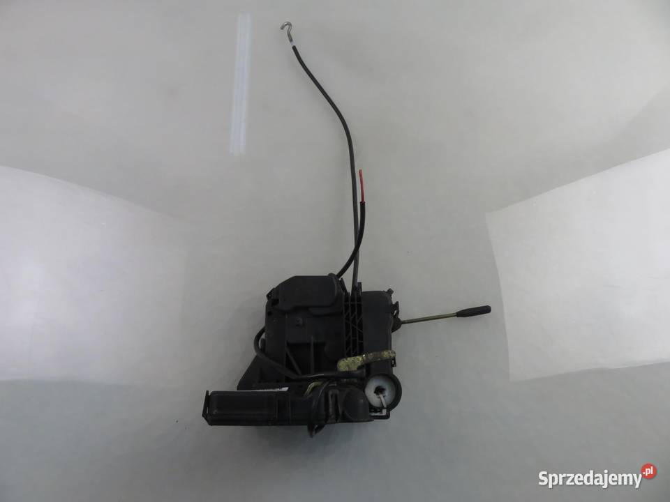 ZAMEK LEWY PRZEDNI MERCEDES W203 sprzedam