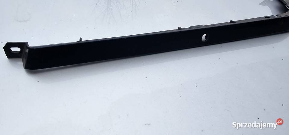 Listwa pod lampe lewa mercedes w202 2028260577 Listwy i nakładki Zbąszyń