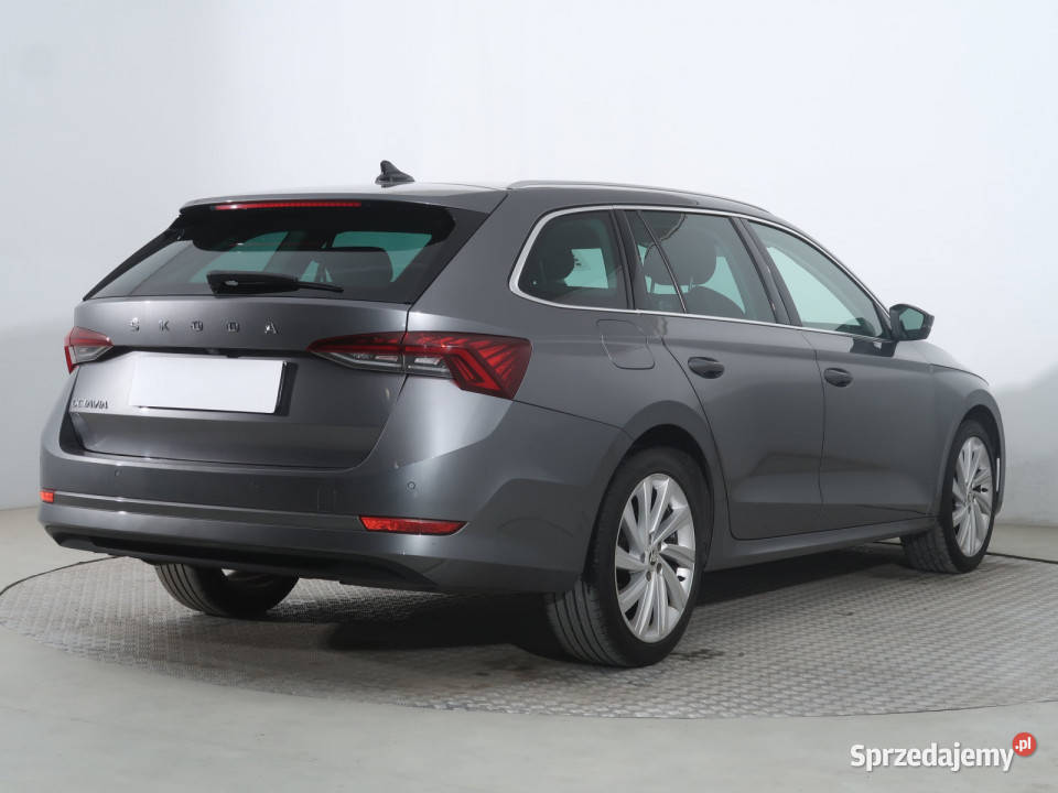 Skoda Octavia 15 TSI Piaseczno