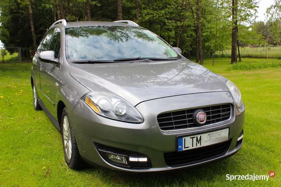Zadbany FIAT CROMA 19 D Multijet 120 światła do jazdy dziennej Tomaszów Lubelski