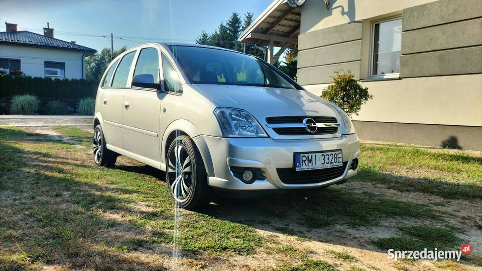 Opel Meriva 1.6 80 tyś. Przebieg