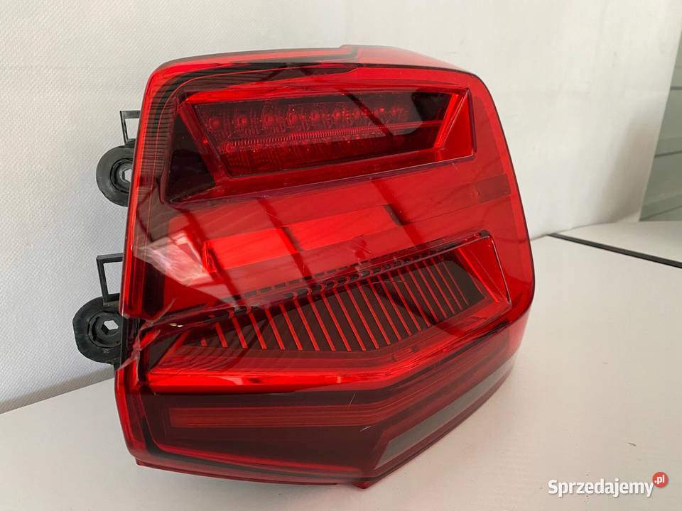 AUDI Q2 81A LAMPA TYLNA PRAWA TYŁ LED 81A945092B osobowe