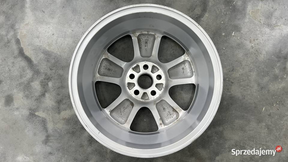 x3 Felgi aluminiowe Toyota 16X6 5x100 ET 39 Średnica 16" Długopole