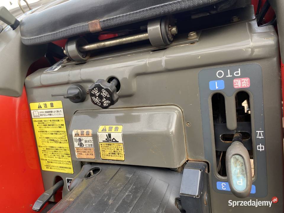 Mini traktor ciągnik YANMAR AF160 16 rewers 4x4 Ciągniki Kobiele Wielkie