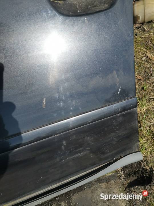 Drzwi lewy przód audi a 4 śląskie Czerwionka-Leszczyny
