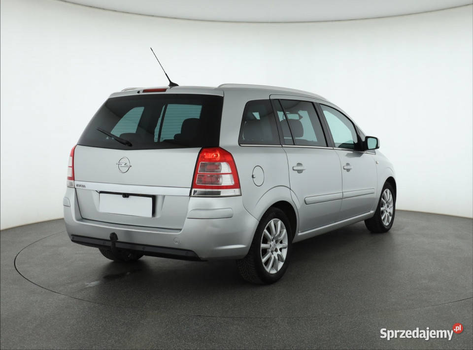 Opel Zafira 18 wielofunkcyjna kierownica