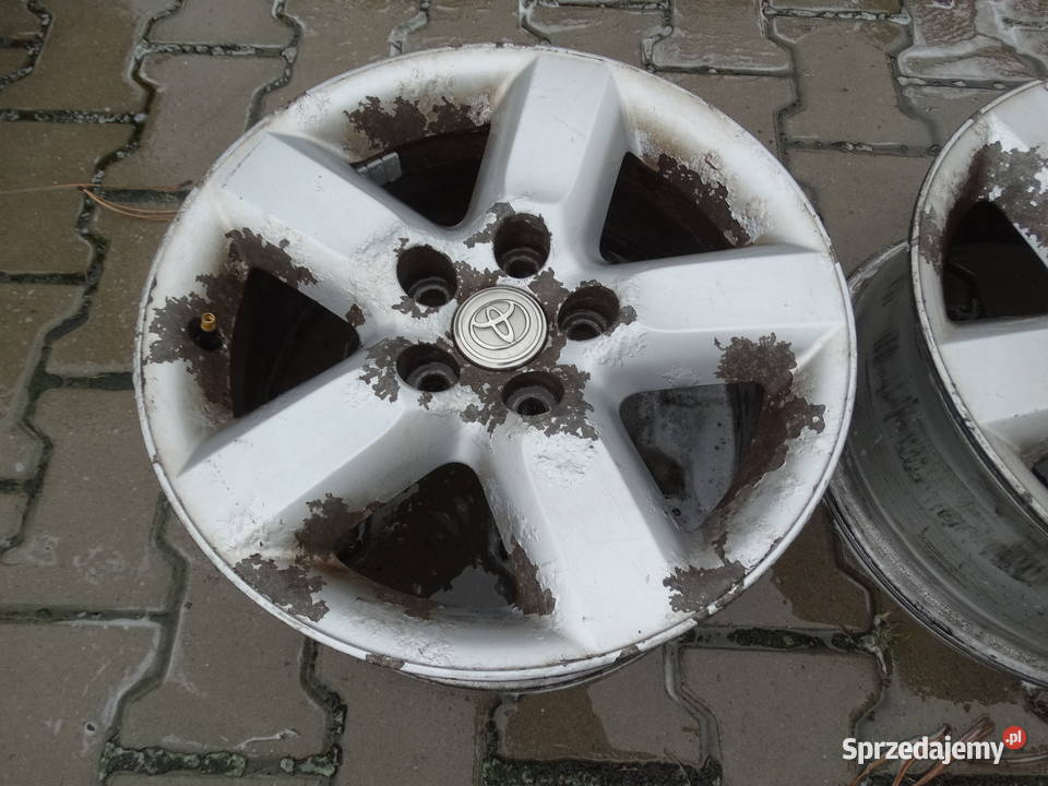 Alufelgi rav4161143 okazja taniodo renowacji aluminiowe Samochodowe Zamość sprzedam