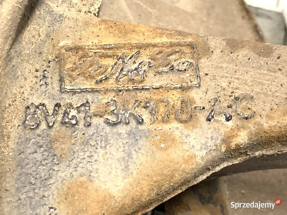 ZWROTNICA PRAWY PRZÓD FORD KUGA I 20 136 0812 osobowe sprzedam