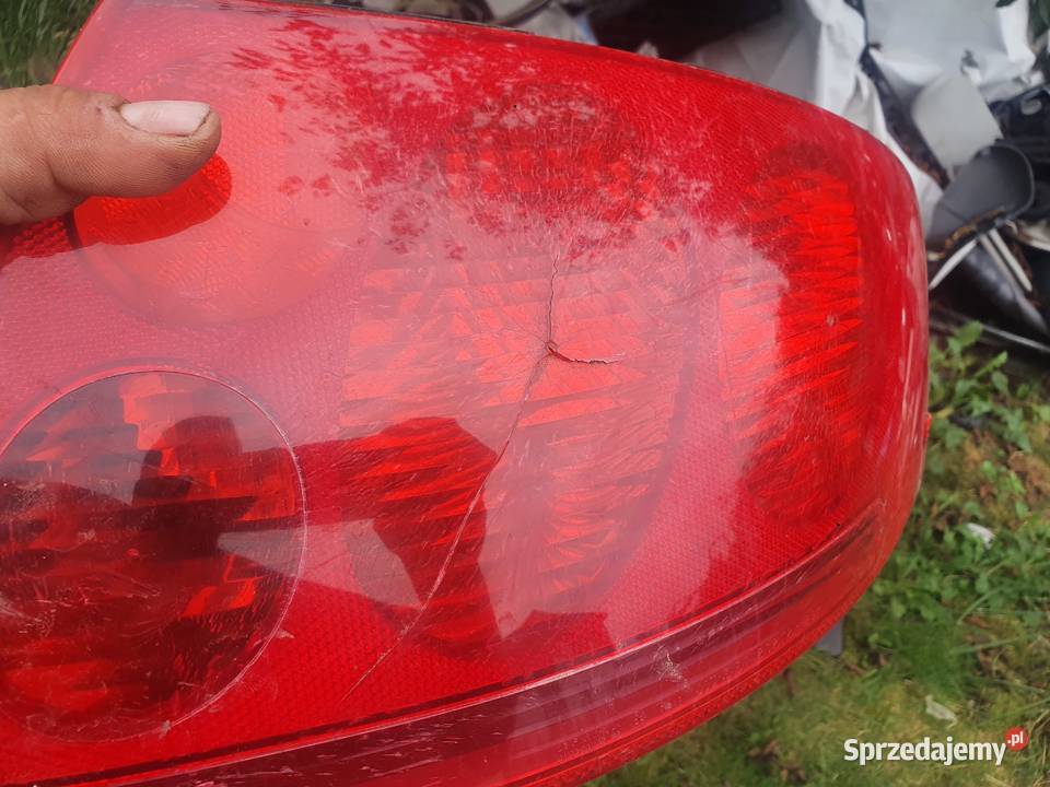 Lampa tylna prawa Audi TT 8N 9806 Kraków
