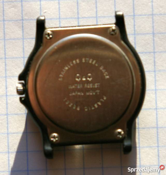 ZEGAREK MARKI QQ QUARTZ Piszczac