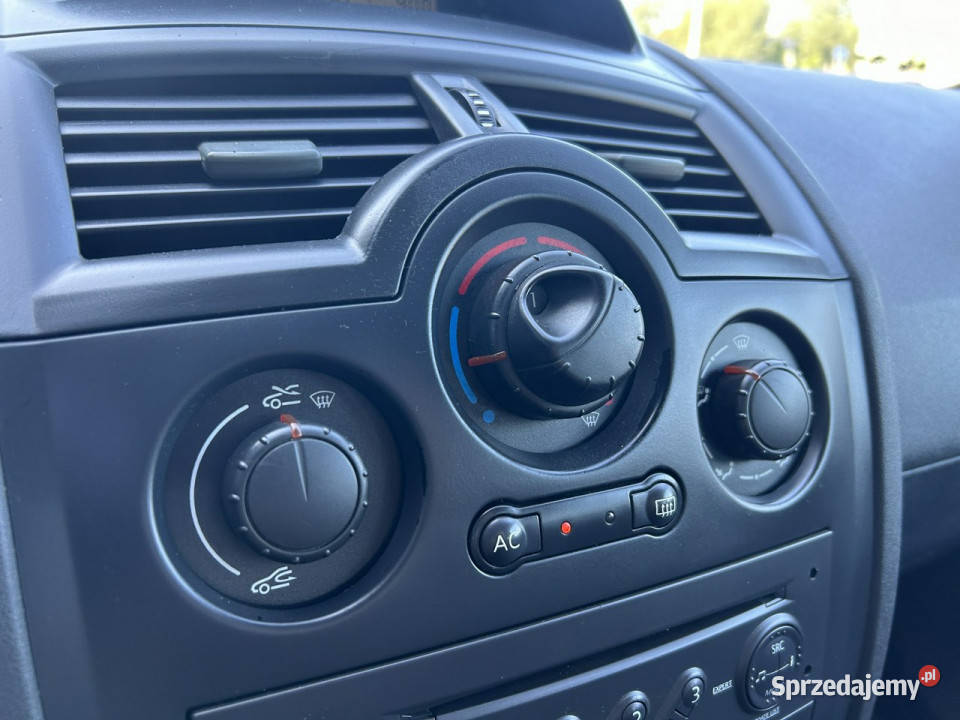 Renault Megane lift klimatyzacja el szyby garażowany śląskie Żory