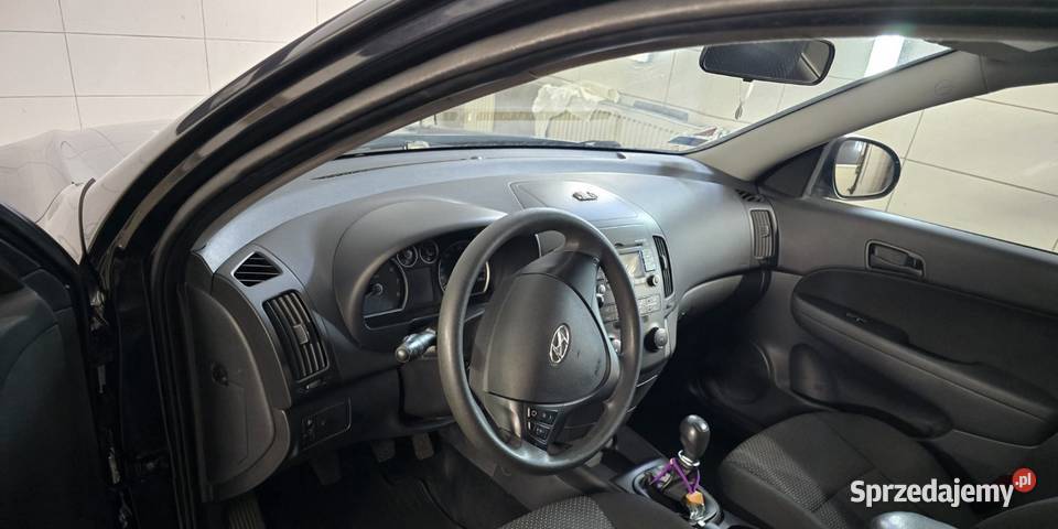 Hyundai i30 HB 14b uszkodzony 2011 Pionki
