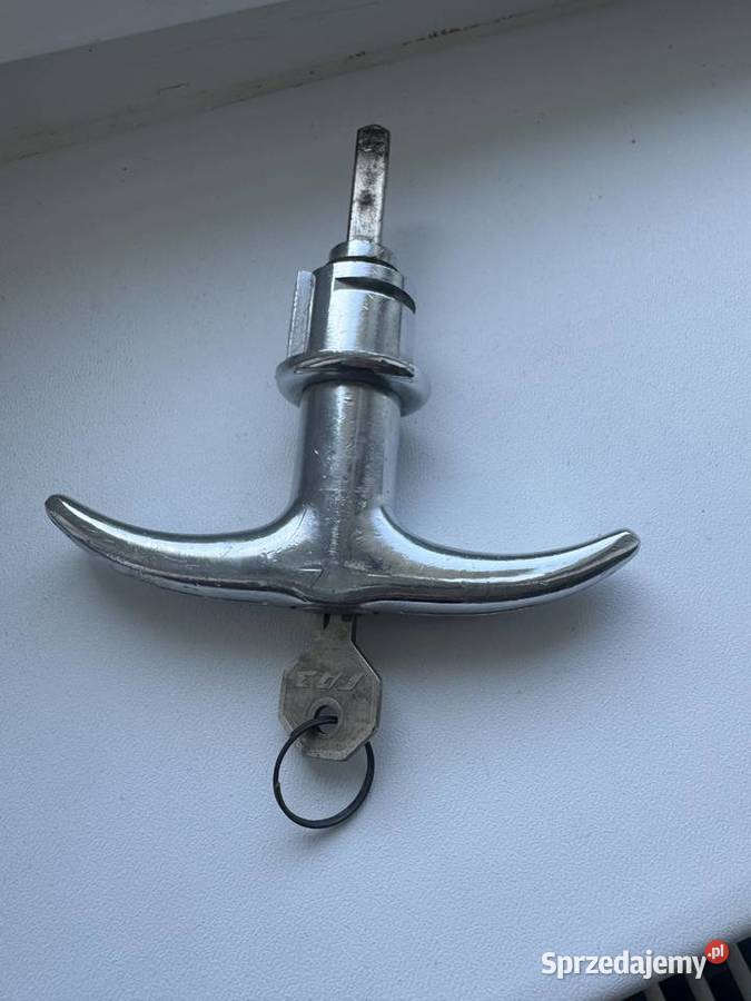 nowe tylne światła Gaz 20 Pobieda Warszawa m20 Sucha Beskidzka