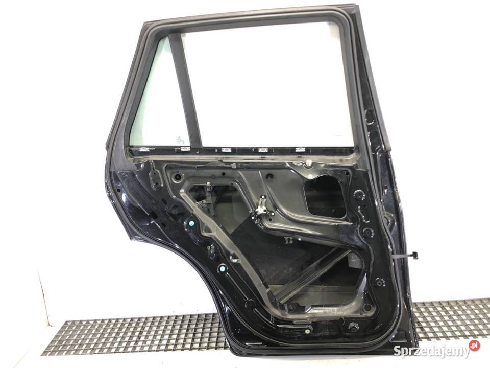DRZWI LEWY TYŁ BMW E70 SUV 0613