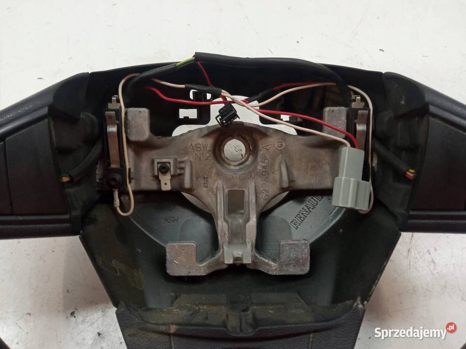 KIEROWNICA MULTIFUNKCJA 6228945A Renault Kangoo