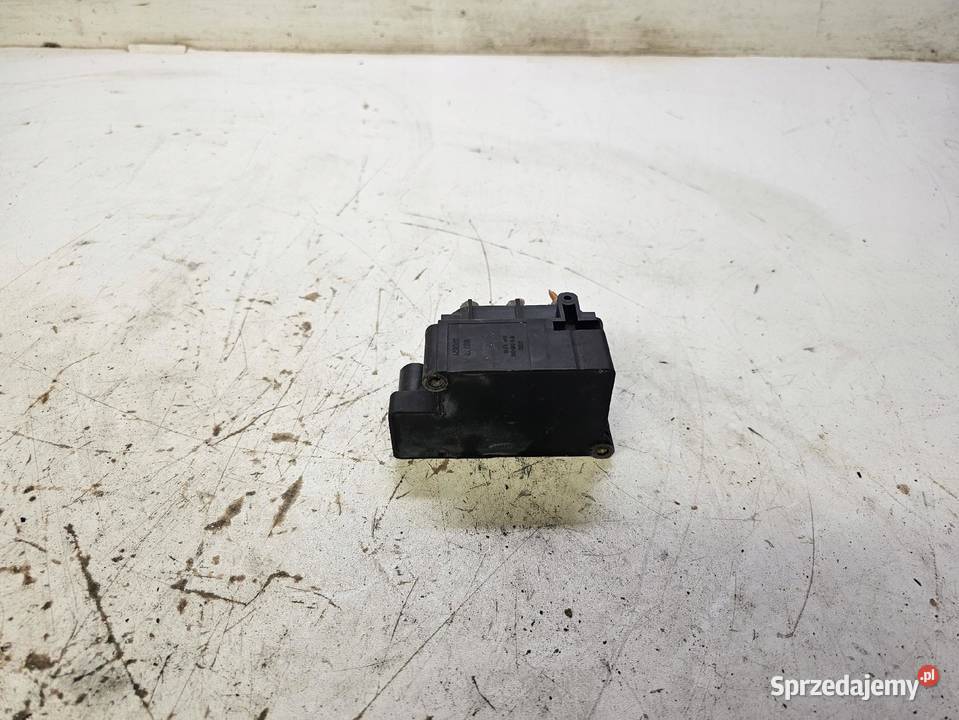 ROZDZIELACZ PNEUMATYKI AUDI A6 C6 4F0616013 Przystajń