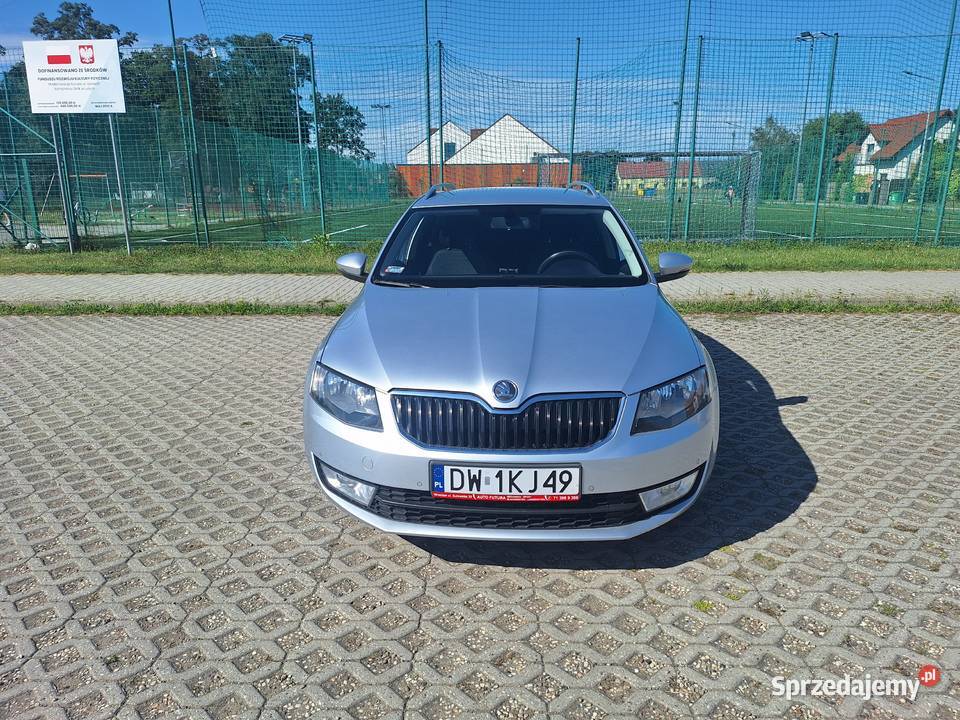 Skoda Octavia III Ambition 14 TSI 140 Salon Lutynia