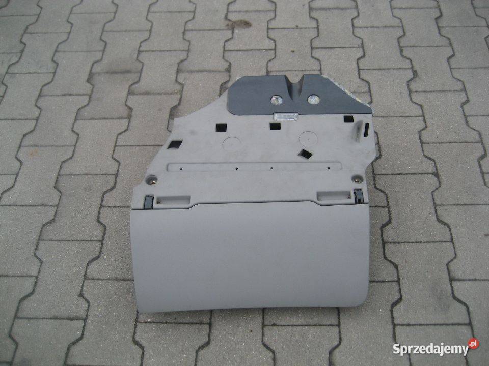 audi a6 c6 0407r schowek półka deski Rakoniewice