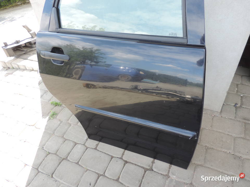DRZWI PRAWY TYŁ VW POLO 3 CLASSIC SEDAN Rok produkcji 2000 Nowy Sącz sprzedam