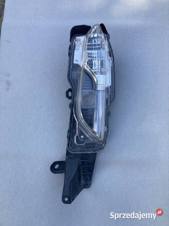 TOYOTA YARIS CROSS LAMPA DZIENNA LEWA LED DRL Światła do jazdy dziennej DRL Przemyśl sprzedam
