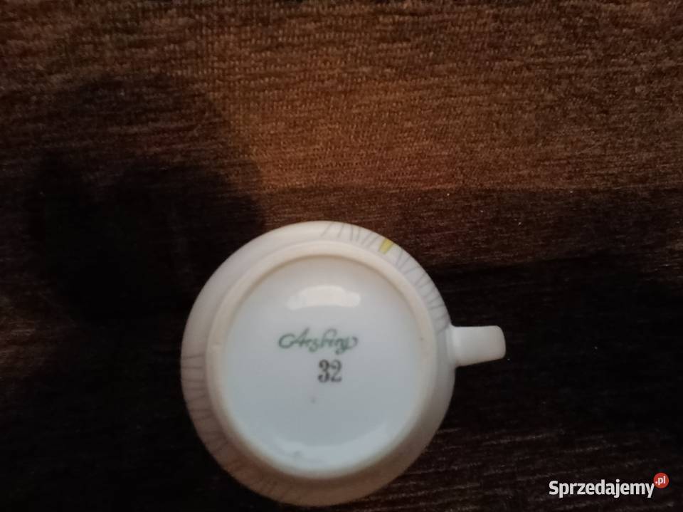 Mały mlecznik stara niemiecka porcelana ARZBIRG Porcelana i szkło Szczyrk