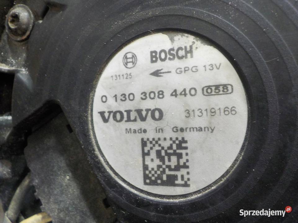 VOLVO V40 II 16 B AUT 13r wentylator chlodnicy osobowe