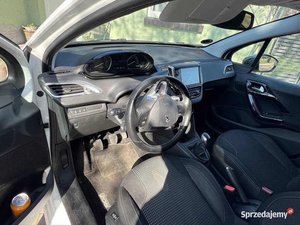 Peugeot 208 16 bluehdi 2017 260 tkm isofix Leszno