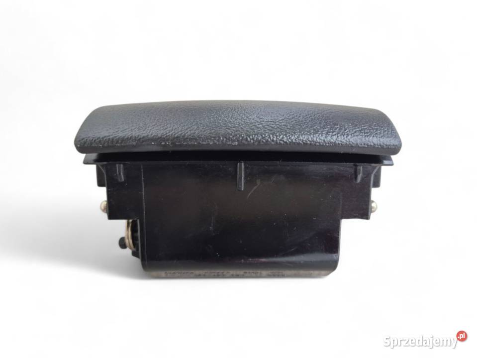 POPIELNICZKA TUNELU TYŁ TYLNA AUDI A3 8P sprzedam