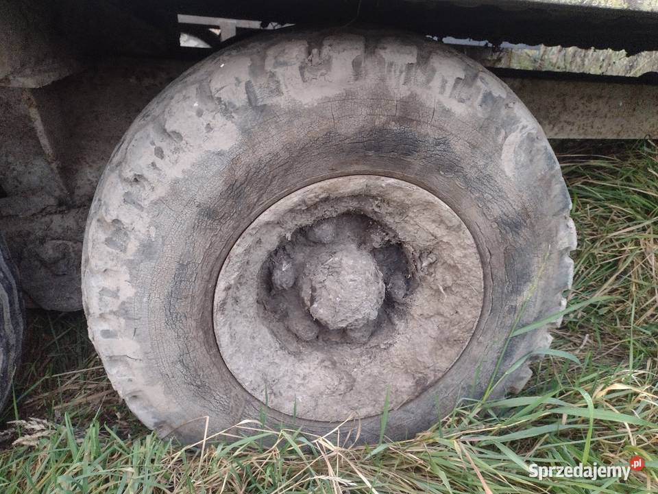 Rozrzutnik obornika tandem polski do remontu Czarnków sprzedam