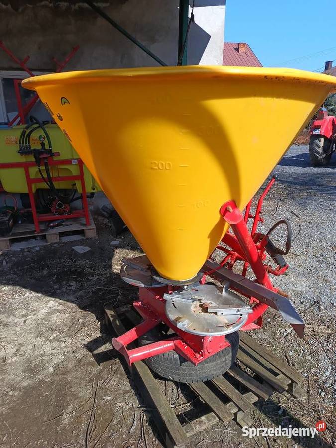 Rozsiewacz dwutalerzowy hydrauliczne otwieranie Leżajsk