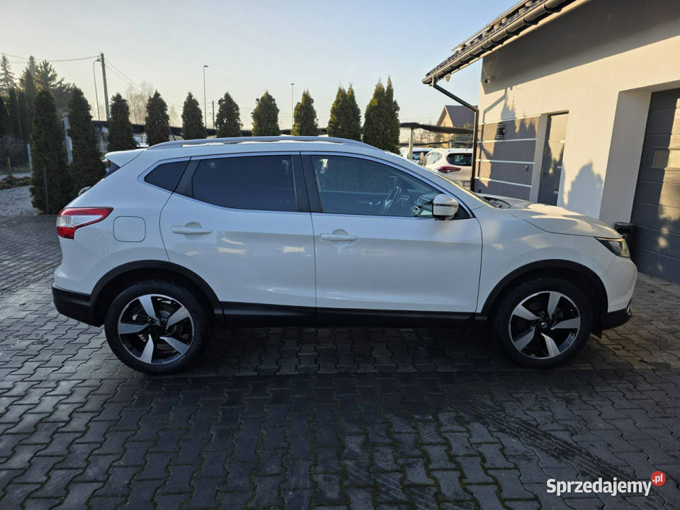 Nissan Qashqai kamera cofaniakamery Żabno