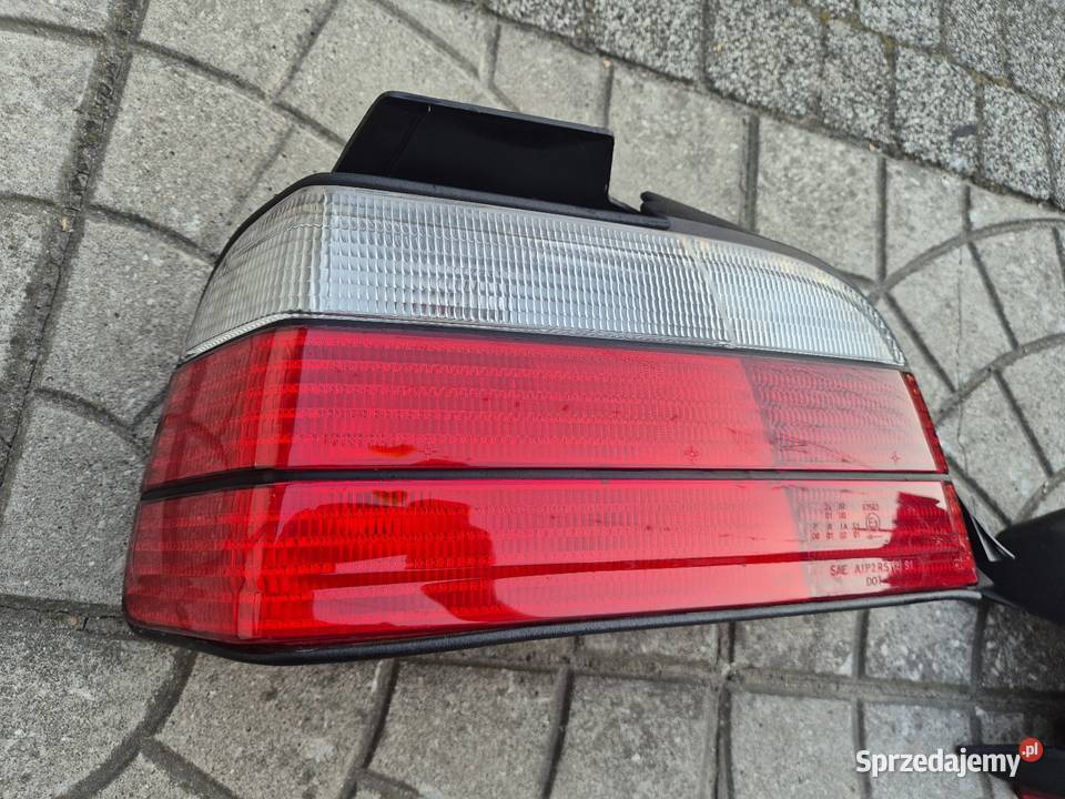 BMW e36 coupe cabrio lampy tylne mpakiet biały osobowe sprzedam