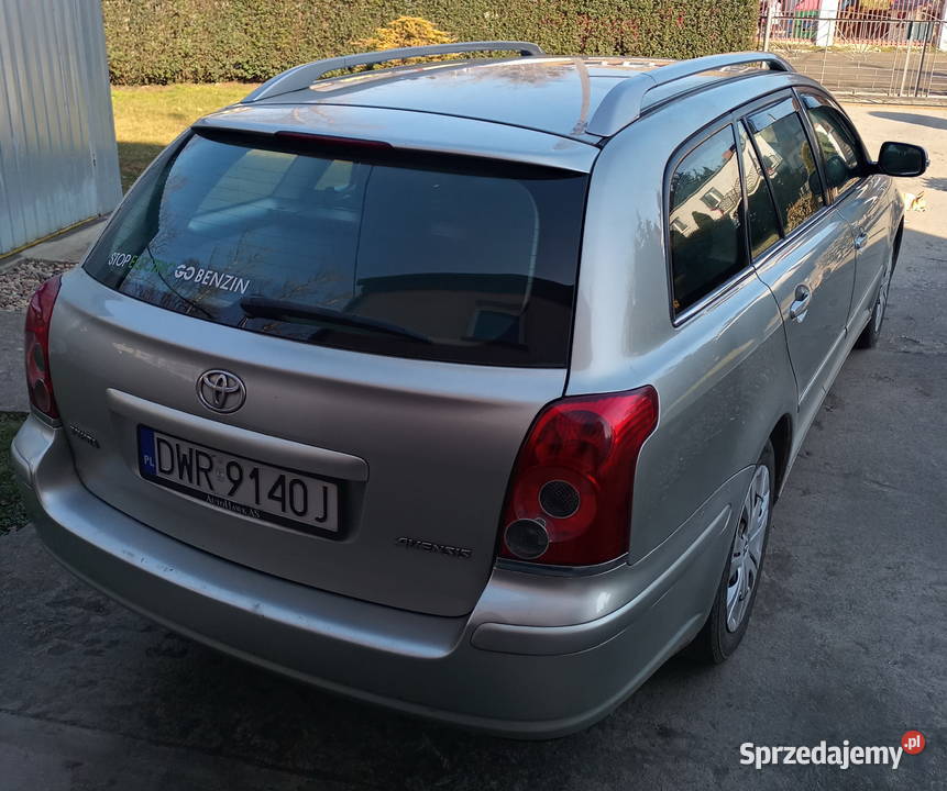 Toyota Avensis T25 18 benzyna garażowany Radwanice