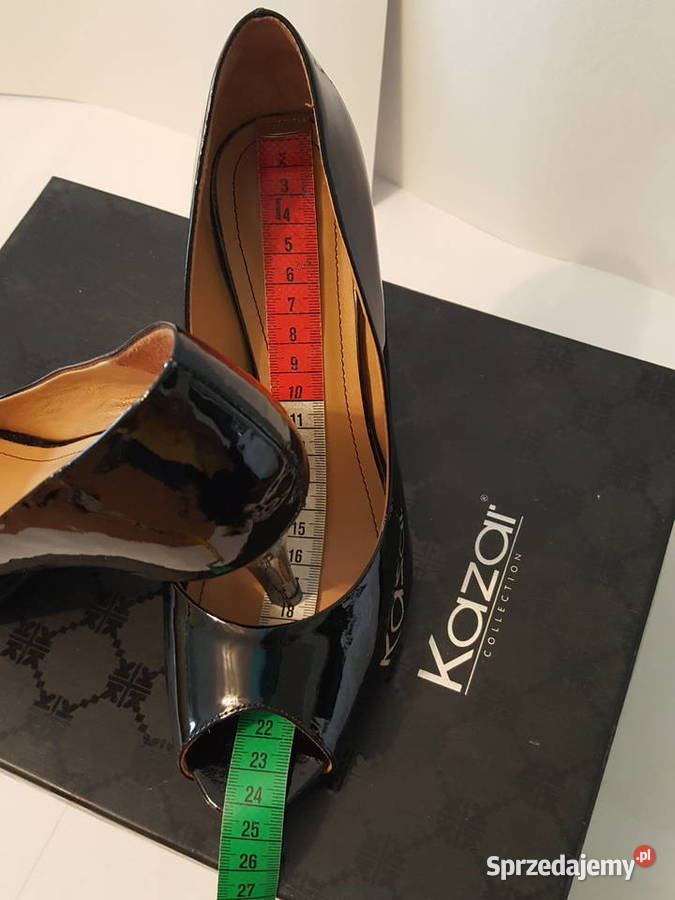 SZPILKI czarne lakierowane Kazar czółenka Złotniki