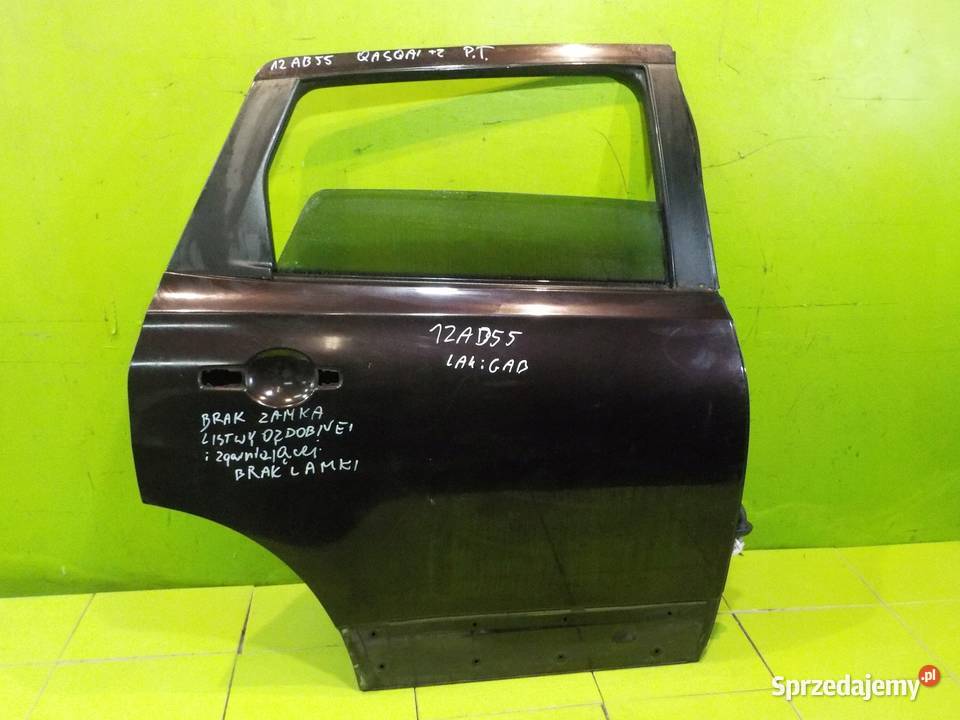 NISSAN QASHQAI J10 I 2 09r 5D drzwi prawe tyl