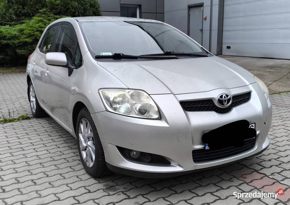 Toyota Auris 2009 16 190 lakier metallic