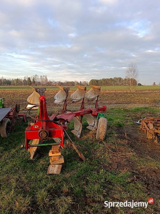 Pług obrotowy agro masz 4 skibowy nieuszkodzony Serokomla