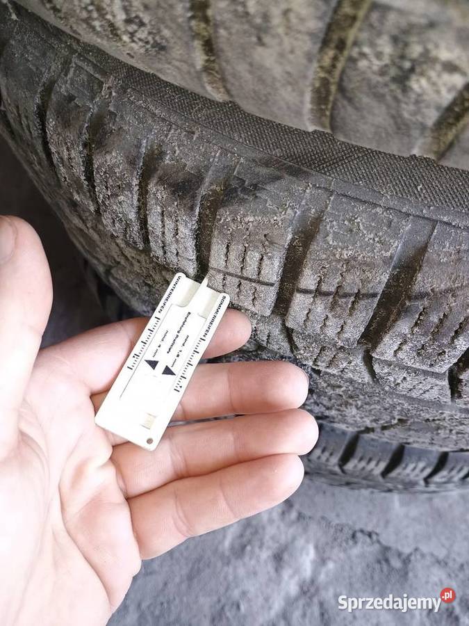 Oponykoła zimowe Continental 22550R17 Piszczac