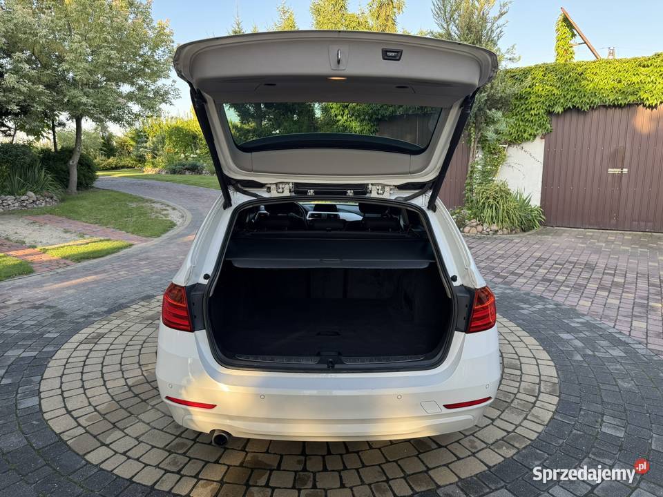 BMW Seria 3 318d Touring Samochody osobowe