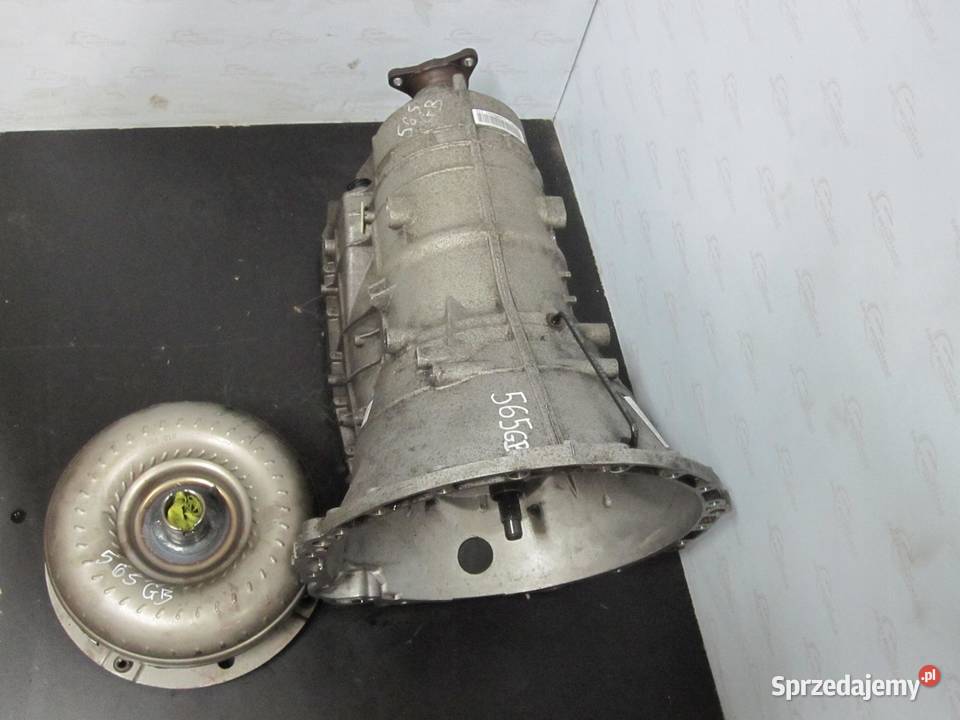 JAGUAR XF 30 D 306DT 13R 241 142 9X237000AD