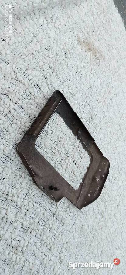 Fiat 125p FSO podstawa akulmulatora ramka Olesno