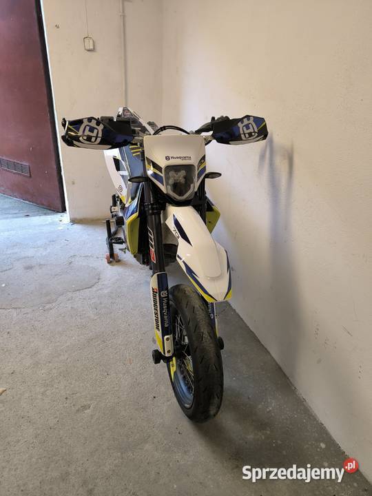 Husqvarna 701 Supermoto Wronki sprzedam