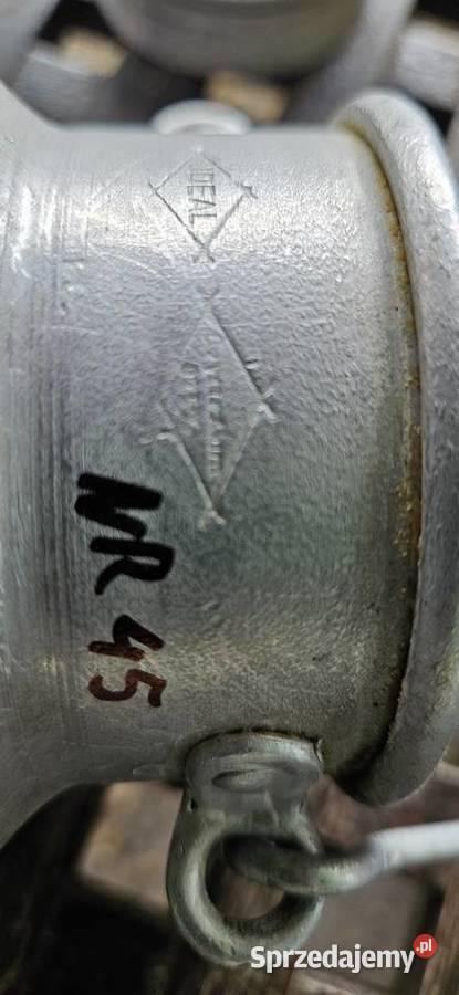 OryginałPiękna aluminiowa kanka z pokrywką z Barlinek