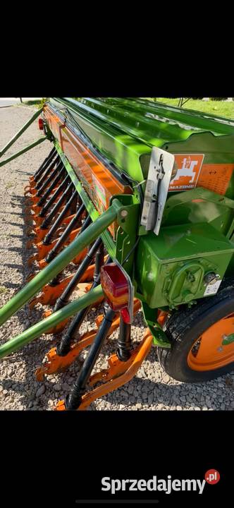 Siewnik Amazone D830 sprzedam